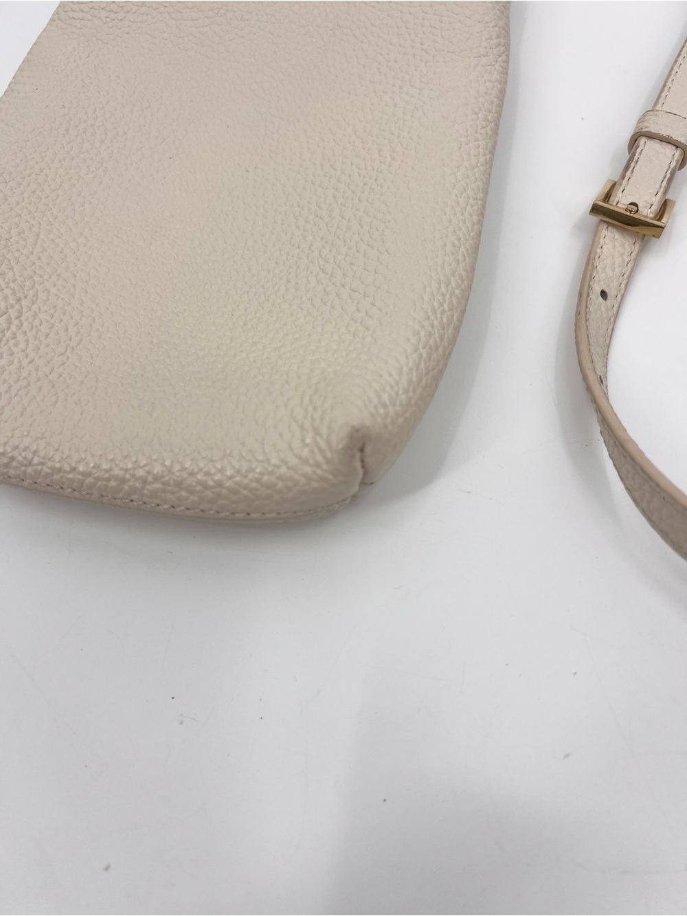 Quince small leather crossbody cream - Picture 2 of 10